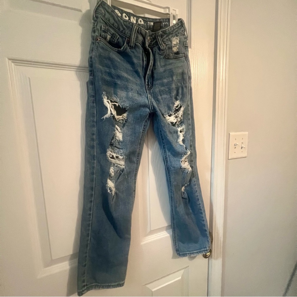 S.O.N.G Timeless Fit Distressed Jeans Size 00 / 23 High Rise - Picture 2 of 5